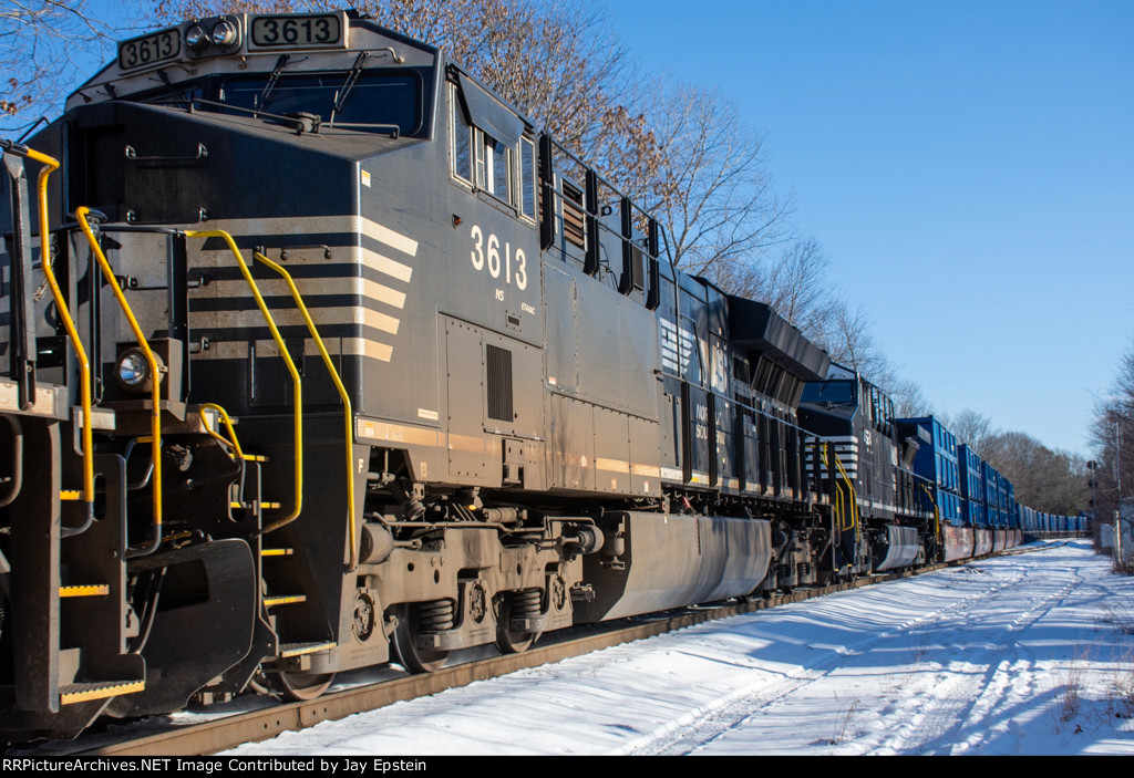 NS 3613 trails on 265 at CPF-346